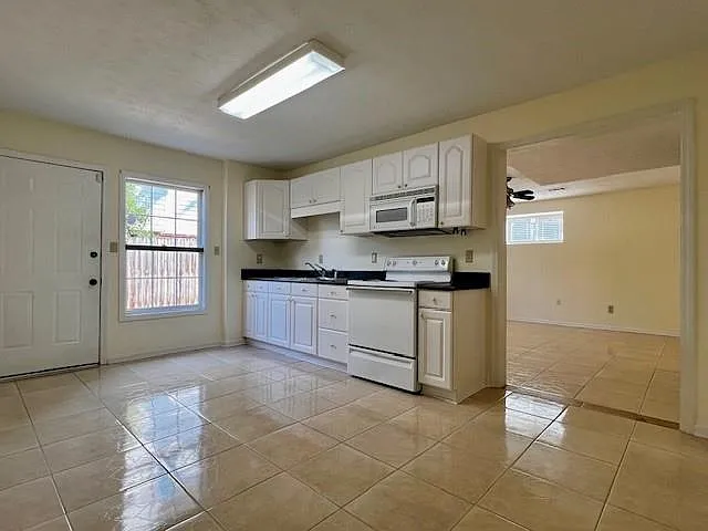 930 Cedar Bluff Trl SW — Photo 19