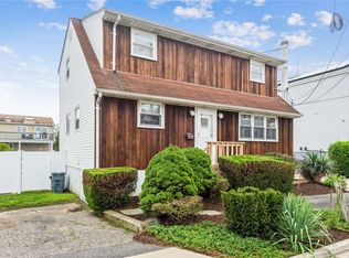 2792 Beach Ave, Bellmore, NY 11710