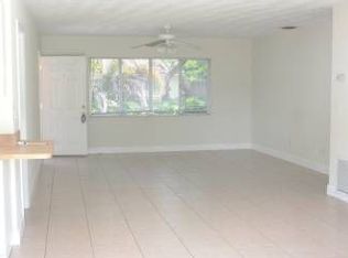 6911 9th Avenue Dr NW, Bradenton, FL 34209