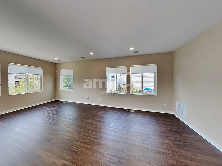 10063 Salida St — Photo 5
