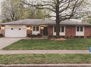 928 E Woodland St, Springfield, MO 65807