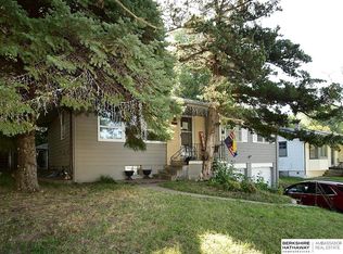 6911 N 63rd St, Omaha, NE 68152