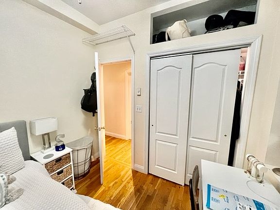 3rd image of 95 Prince St APT 2