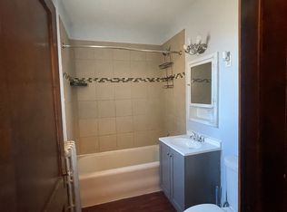 11106 S Parnell Ave #2N, Chicago, IL 60628