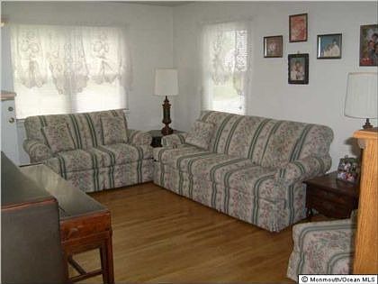 2nd image of 333 Spar Ave