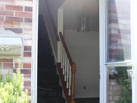 FRONT DOOR ENTRY