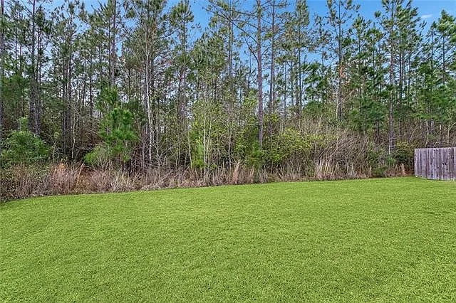 525 Oakley Blvd — Photo 12
