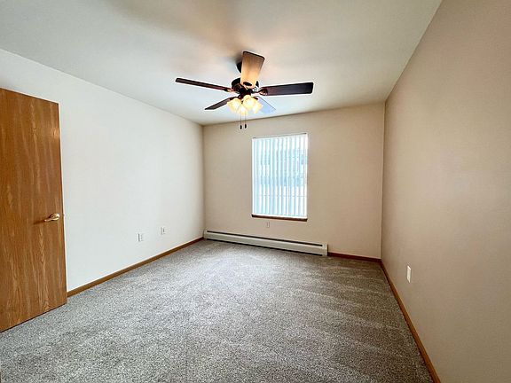 5th image of 625 E Chesak Ave APT 4