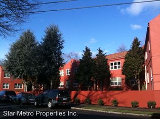 2437 NE Hoyt St APT 09, Portland, OR 97232