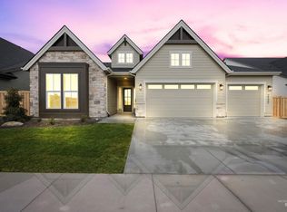 2599 E Cavern Dr, Meridian, ID 83642