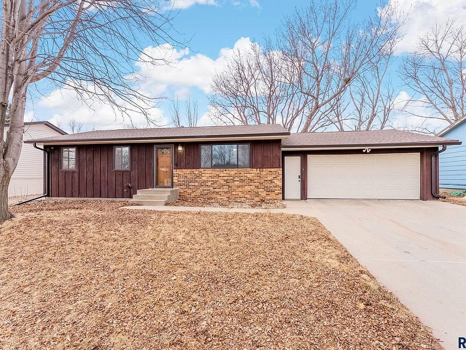 1st image of 5813 W Pebble Creek Rd