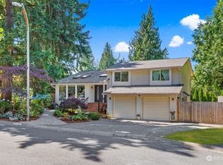 17118 NE 98th Ct, Redmond, WA