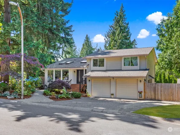 17118 NE 98th Court, Redmond, WA 98052