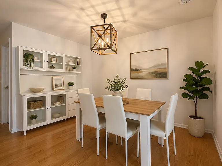 46 Commonwealth Dr — Photo 3