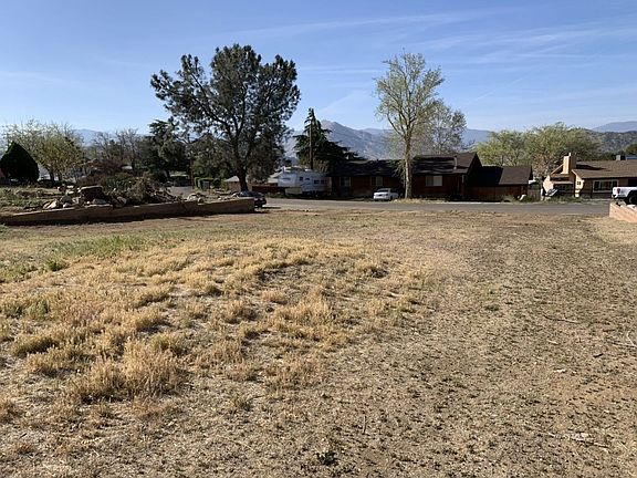 4th image of 411 Panorama Dr