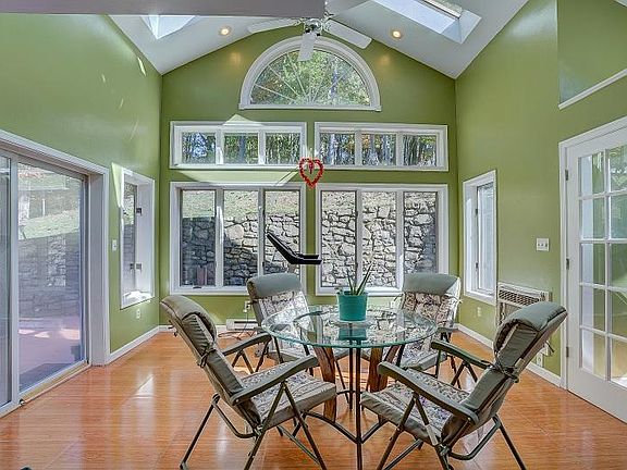 5th image of 5625 Orchard Valley Cir