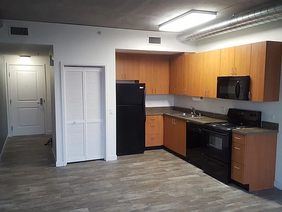 3rd image of 1080 Park Blvd Unit 1209