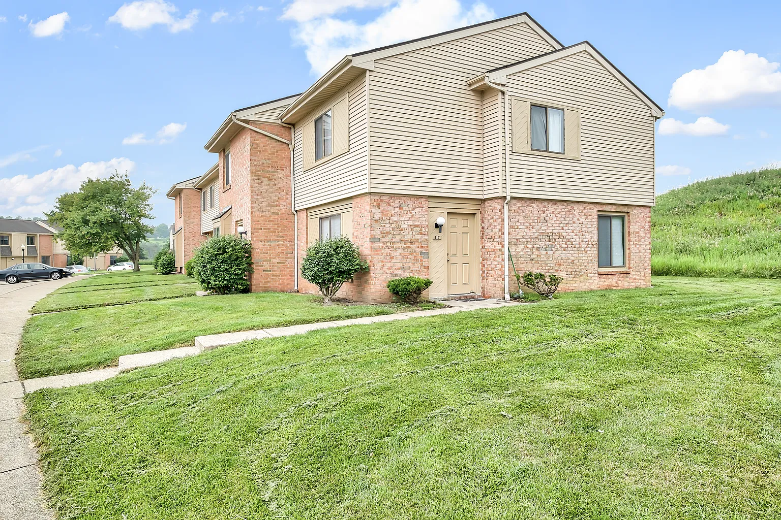 103 Station Ln #84a1b6bb6 photo 1