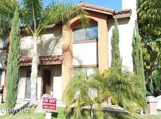 3861 Howard Ave, Los Alamitos, CA 90720