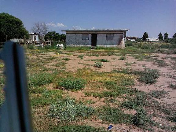 2nd image of 754 Sandstone Dr