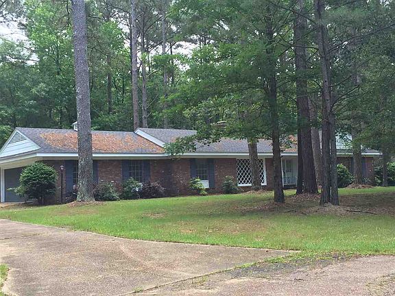 2nd image of 1090 Rolling Hills Dr
