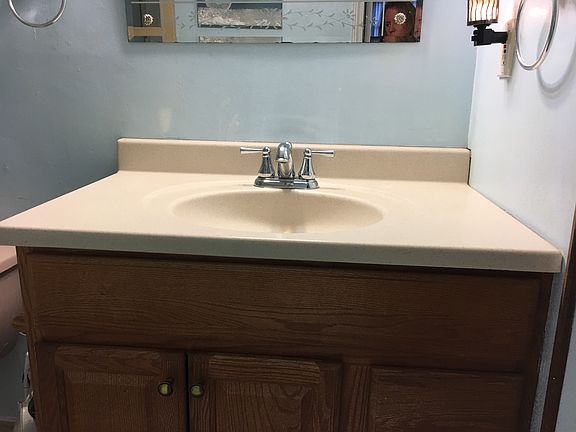 5th image of 12 Brush Ct