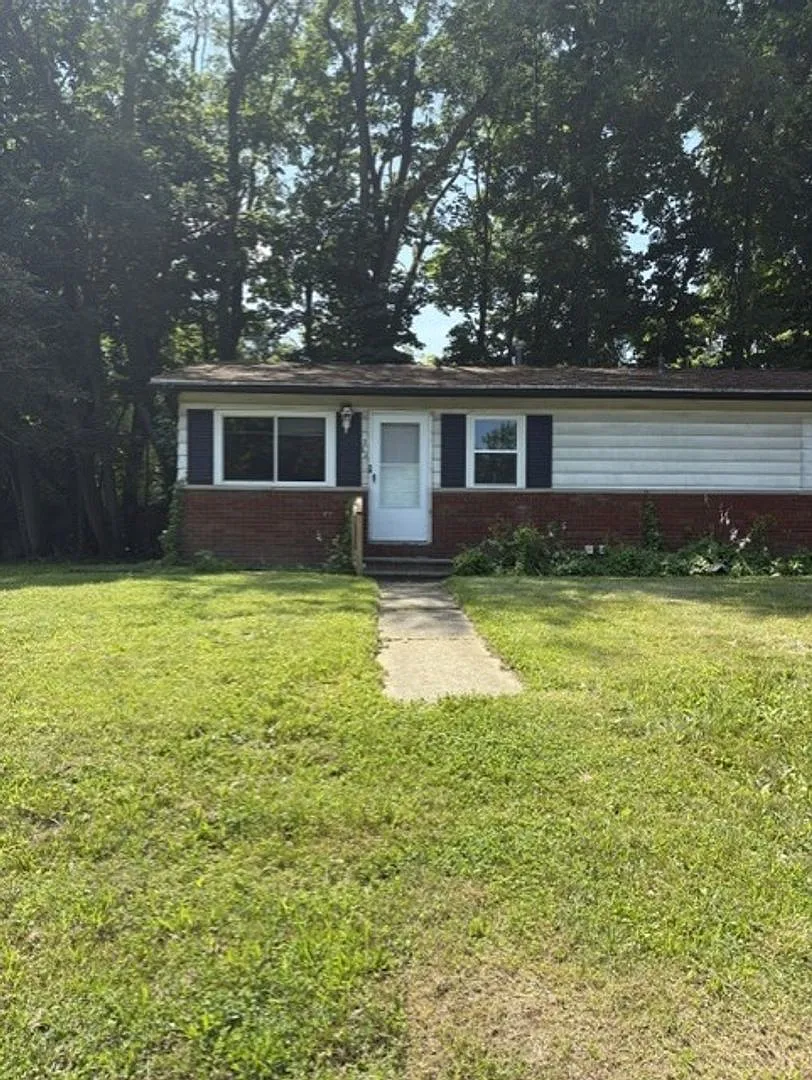 Affordable 2-Bedroom Ranch-Style Home with Full Basement — Photo 1