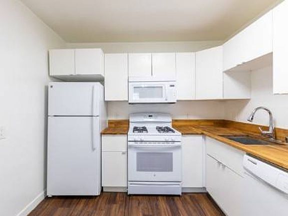 4th image of 4101 Wade St APT A