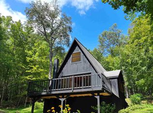 15 Leverwood Ln, Dummerston, VT 05301