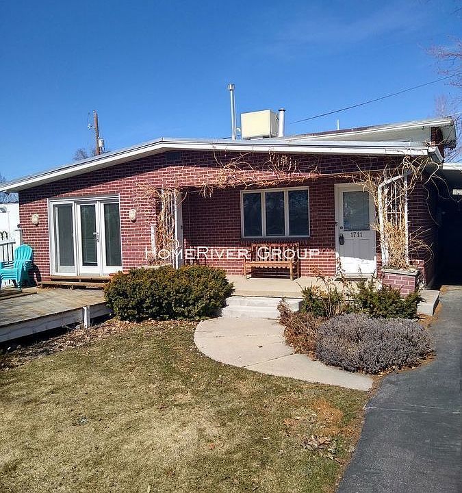 1st image of 1711 E Gregson Ave