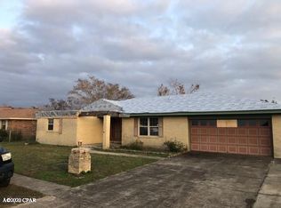 7936 Betty Louise Dr, Panama City, FL 32404