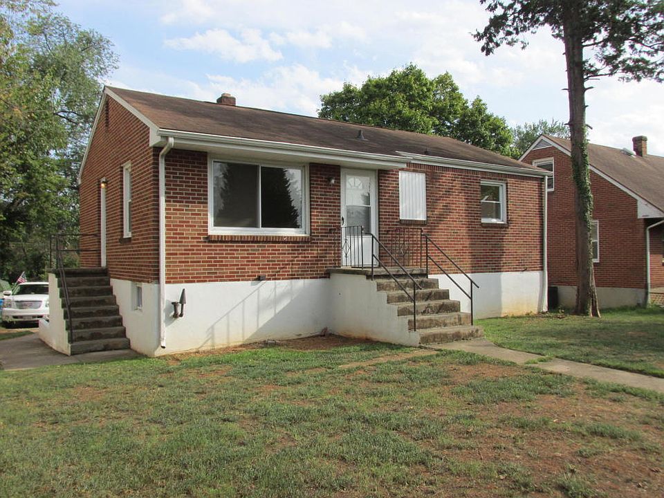 1st image of 2020 Sanford Ave SW