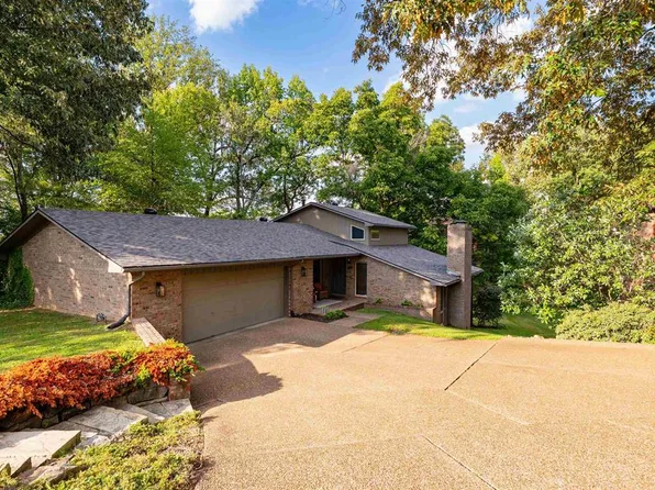 4433 Hillcrest Oaks, Owensboro, KY 42303