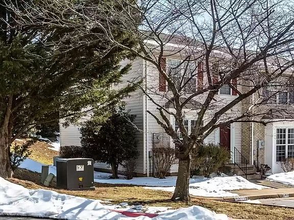 4th image of 583 Stonewall Dr