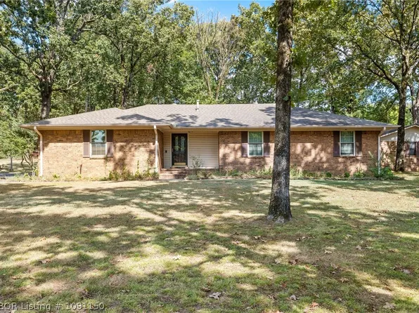 1311 Weeks Ln, Fort Smith, AR 72903