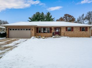 4893 Cardamon Ln, Rockford, IL 61114