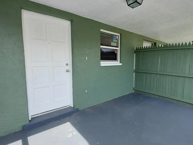 11341 Linda Loma Dr — Photo 10