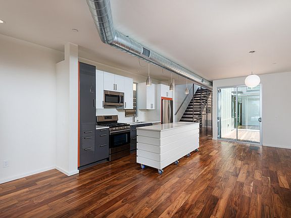 4th image of 3074 G St