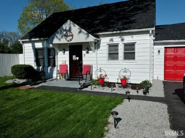 4917 Wayne Trce, Fort Wayne, IN 46806