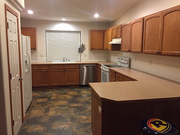 2nd image of 4314 S Stonington Ln