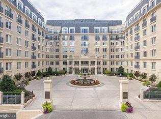 5 Park Pl APT 530, Annapolis, MD