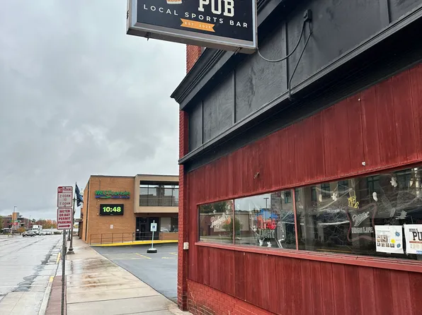 516 Broadway St S, Menomonie, WI 54751