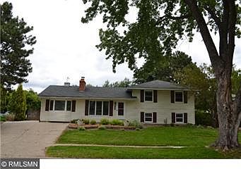 1st image of 905 Oriole Dr