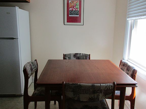 5th image of 704 W 6th Ave APT 606