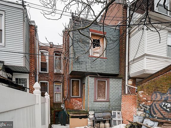 2nd image of 5206 N Sydenham St