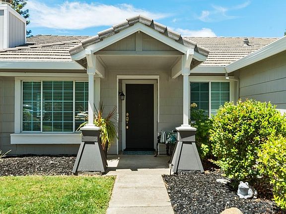 2nd image of 3445 Alyssum Cir