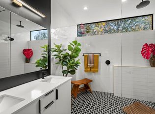 7525 Delafield Ln #B, Austin, TX 78752