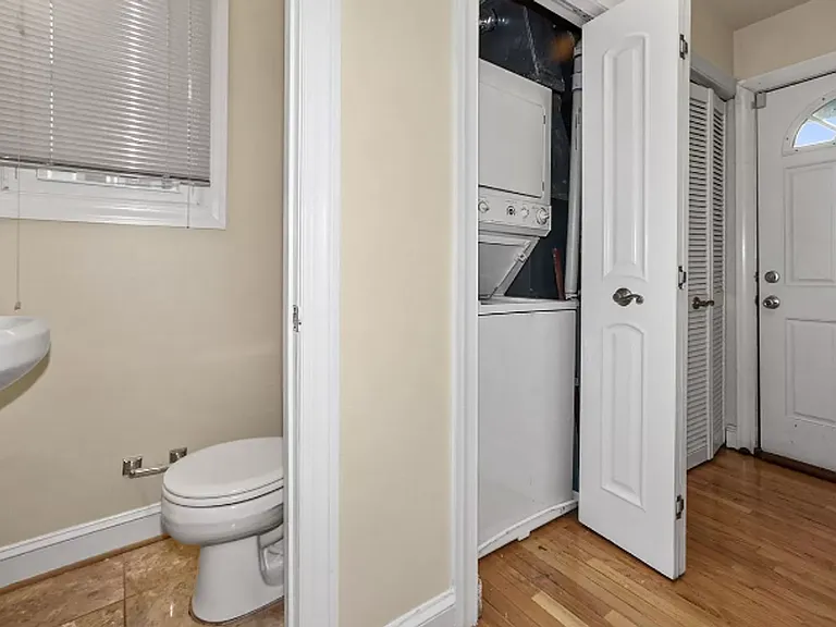 45 R St NW #2 — Photo 9