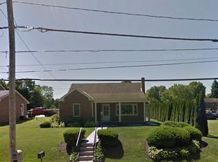 12 Carlisle Rd, Newville, PA 17241