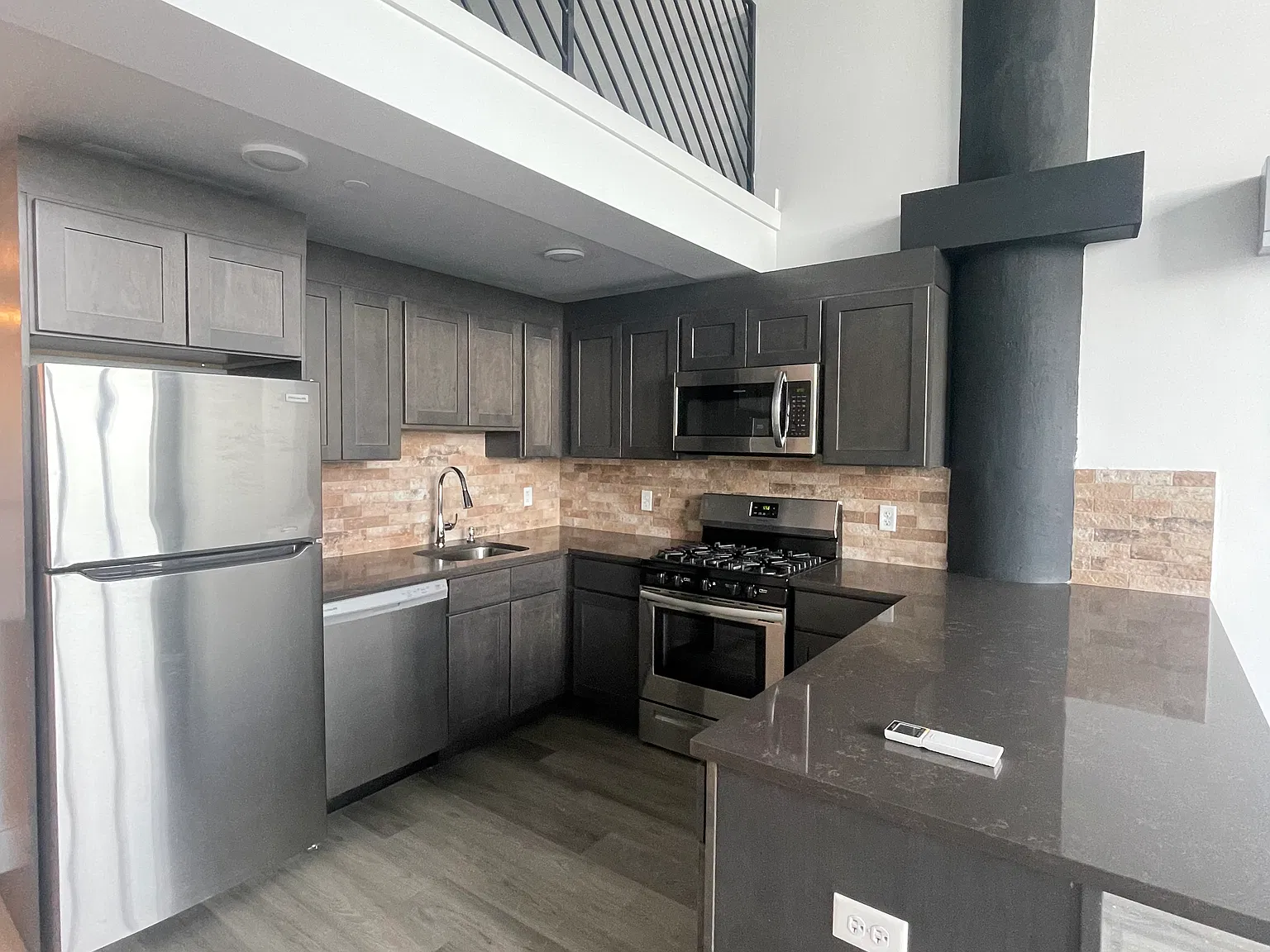 South Street Lofts — Photo 4